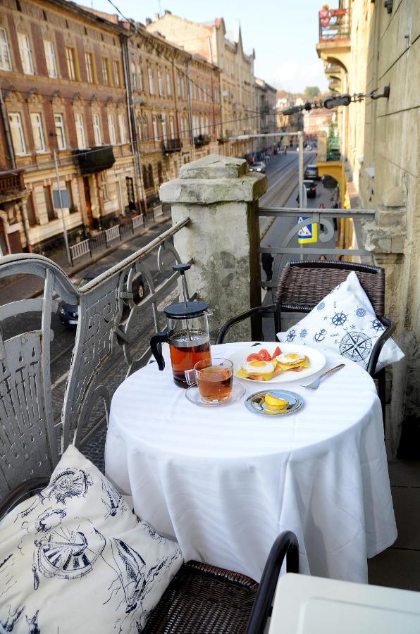 Hotel Panska Poduszka Lwów Zewnętrze zdjęcie